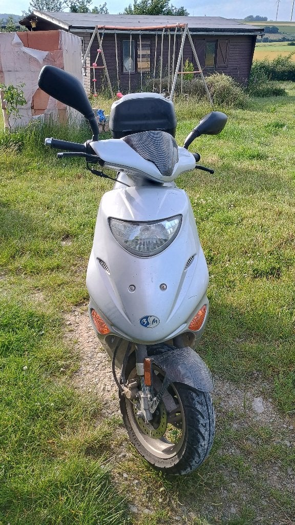 Adly Thunderbike-scooter — Klasse A — Krachtige motor, Ophalen