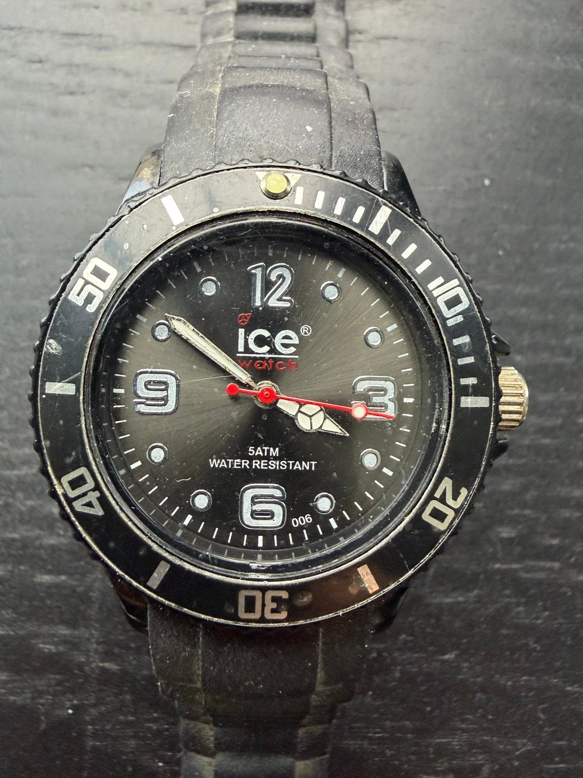 Ice Watch zwart, Handtassen en Accessoires, Kunststof, Polshorloge, Kunststof, Zo goed als nieuw