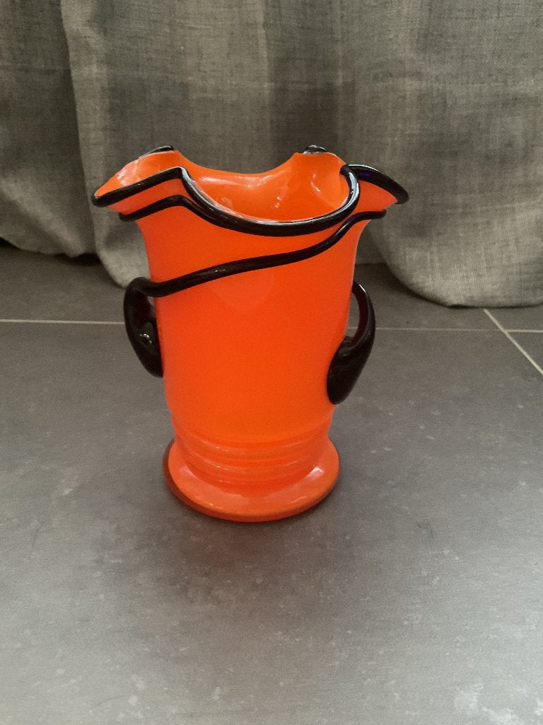 Vase art déco Loetz des années 1920 modèle Tango, Enlèvement ou Envoi