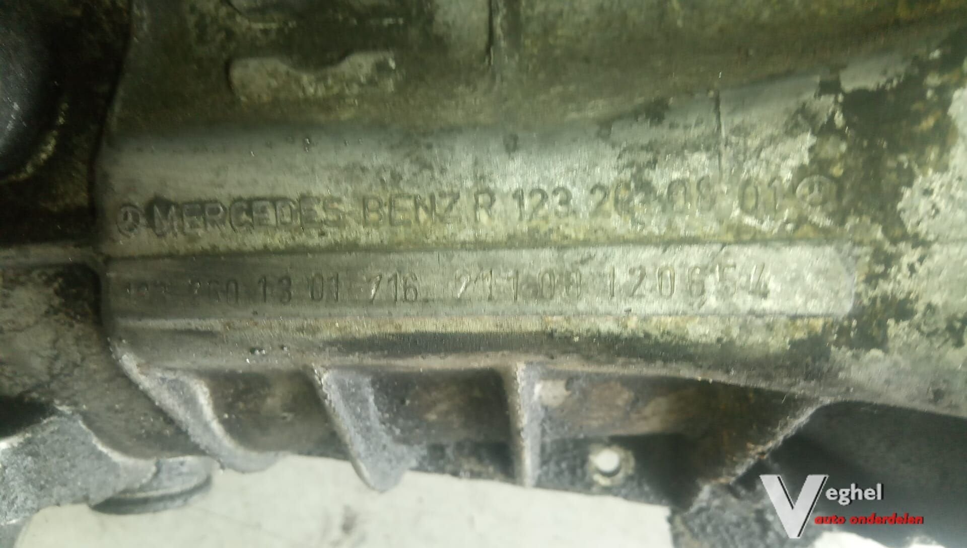 Versnellingsbak 4 5 bak w124 201, -, Utilisé, -, -