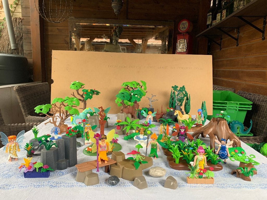PLAYMOBIL: GROOT FEEEN-EILAND, Kinderen en Baby's, Speelgoed | Playmobil, Losse onderdelen, Fantasy, Ophalen of Verzenden, Zo goed als nieuw