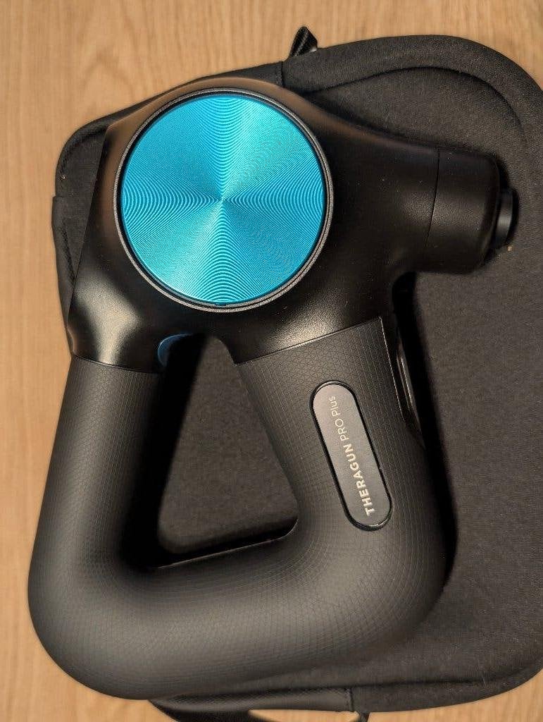 ️ [VENDS] Theragun PRO Plus État Neuf Embout Froid (Cryo), Sport en Fitness, Massageproducten, Zo goed als nieuw, Apparaat, Ophalen
