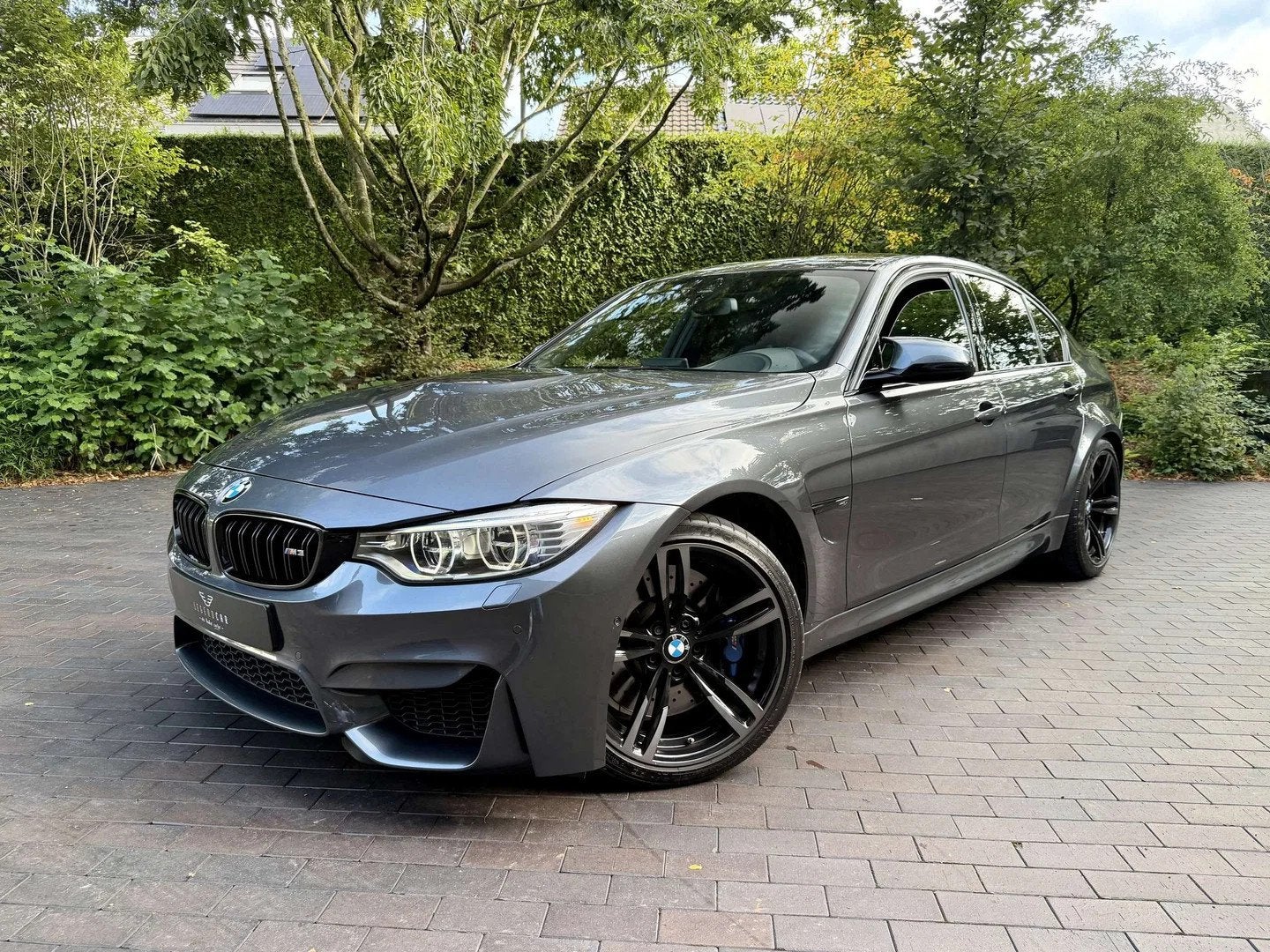 BMW M3 F80 Sedan/Akrapovic/Full Option/1ste lak/Topstaat!, Autos, BMW, Cuir, Argent ou Gris, Achat, Entreprise