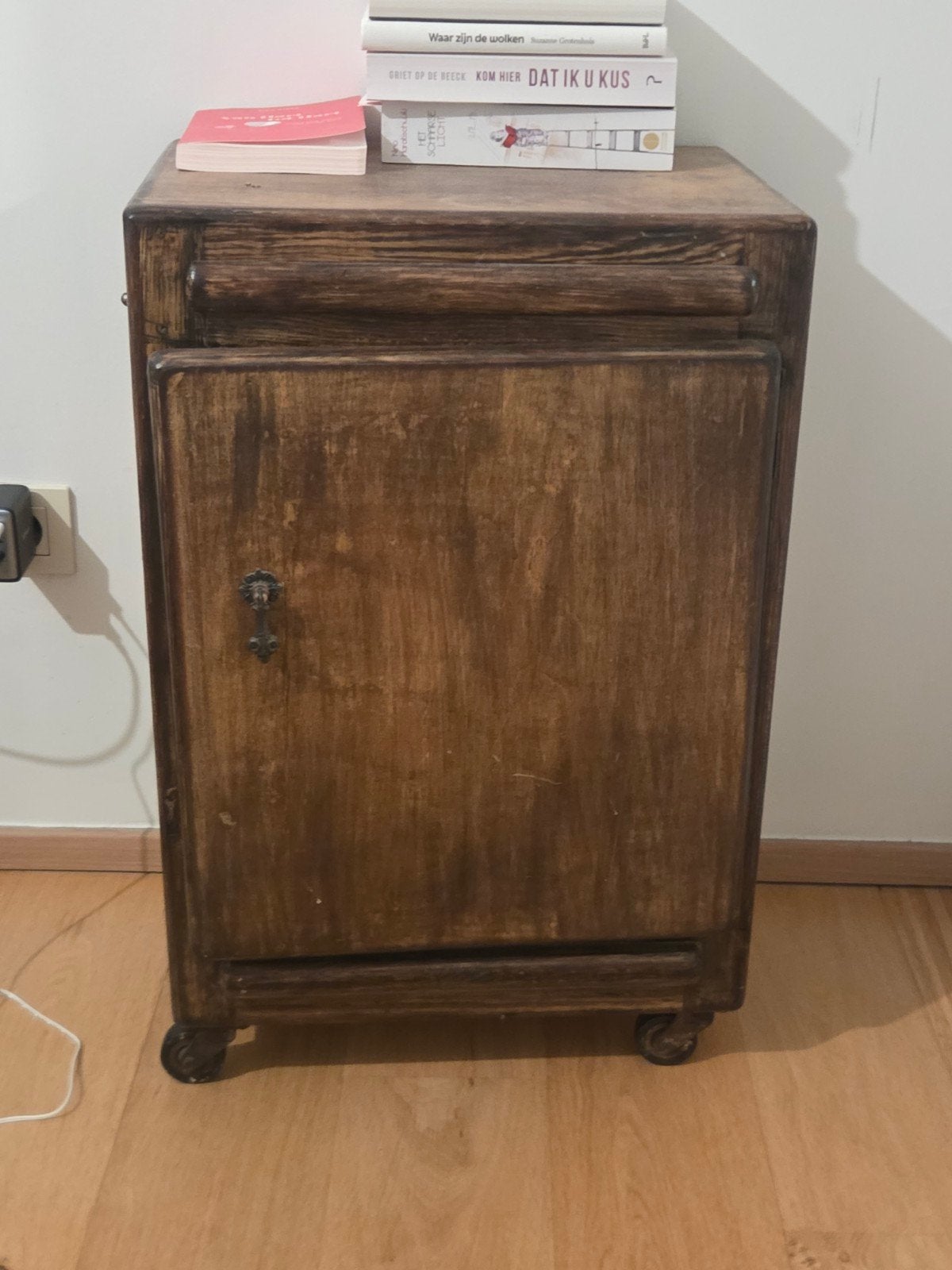 vintage nachtkastje, Huis en Inrichting, Ophalen, Gebruikt