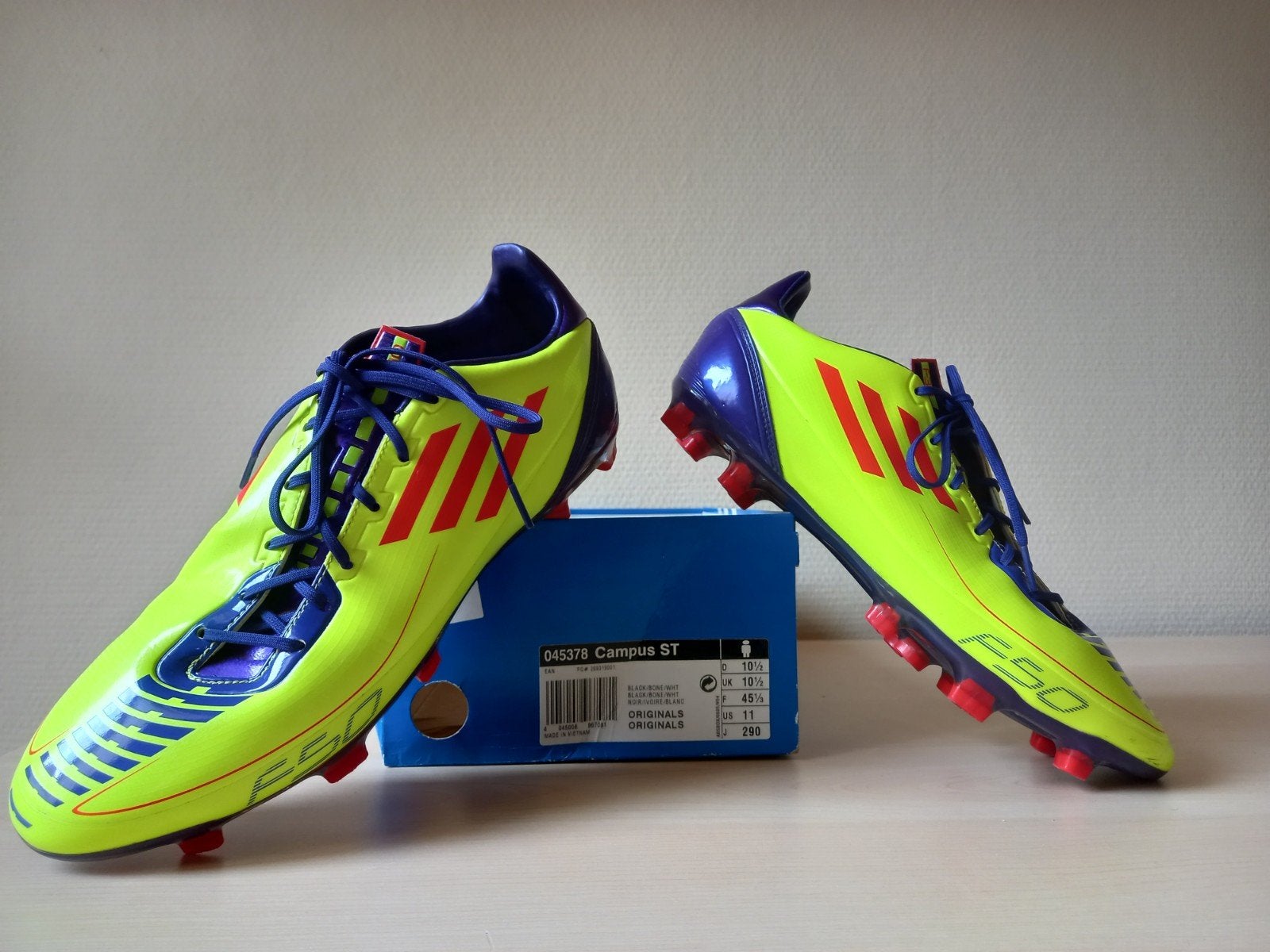 Adidas Indoor voetbalschoenen heren, Sport en Fitness, Voetbal, Ophalen