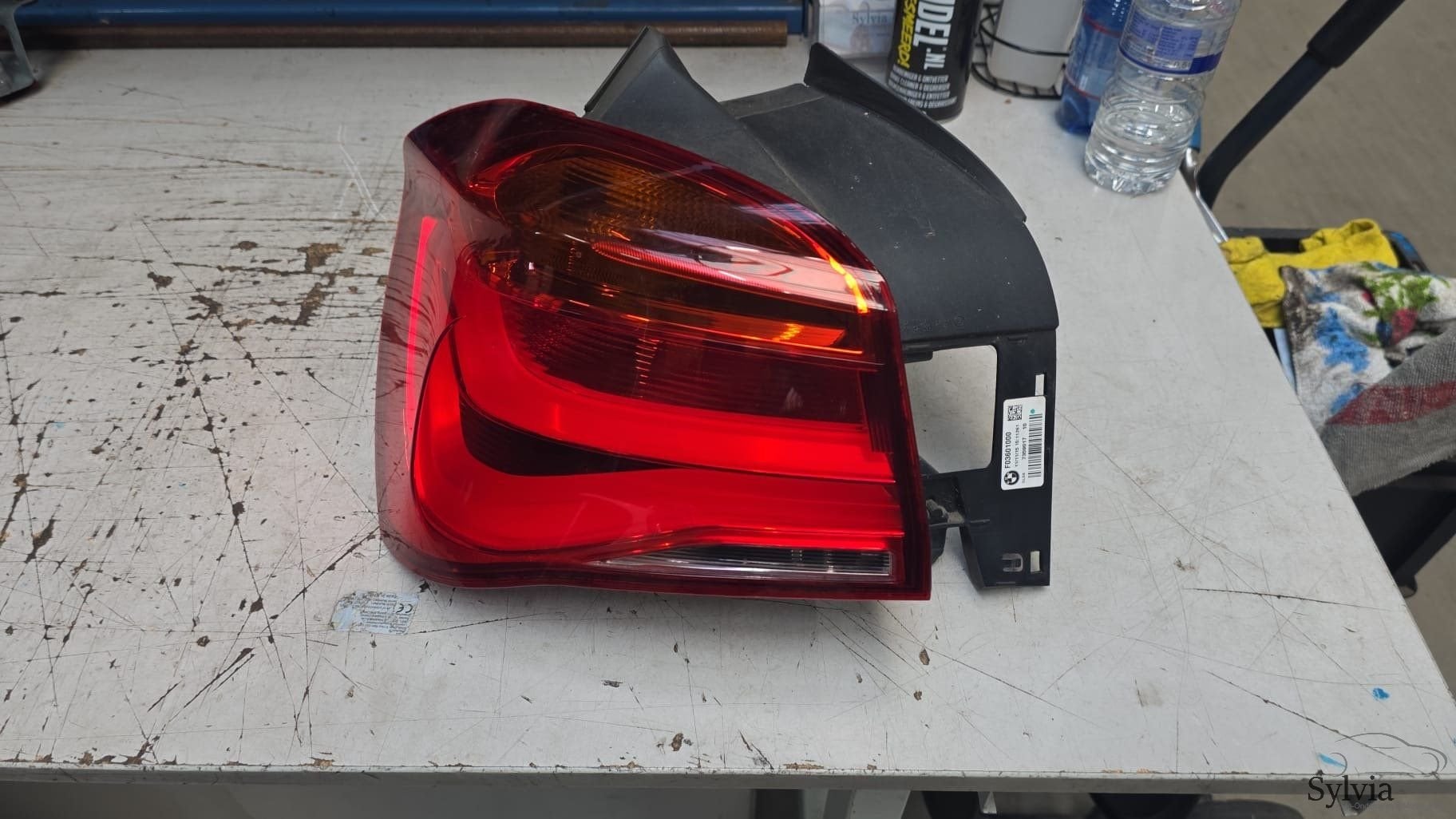 Achterlicht op zijpaneel links BMW 1 serie F20 F21 LCi 63217, Auto-onderdelen, Gebruikt, -, -, Ophalen of Verzenden
