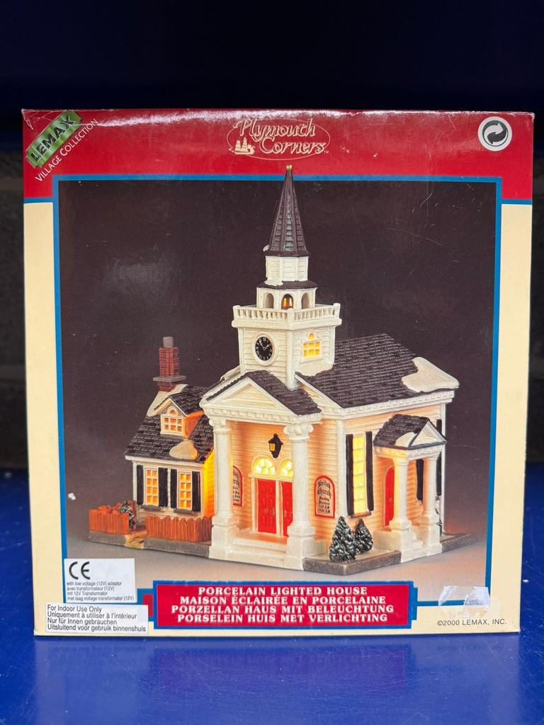 Lemax Village Collection “Plymouth Corners”  (05462), Enlèvement ou Envoi, Comme neuf
