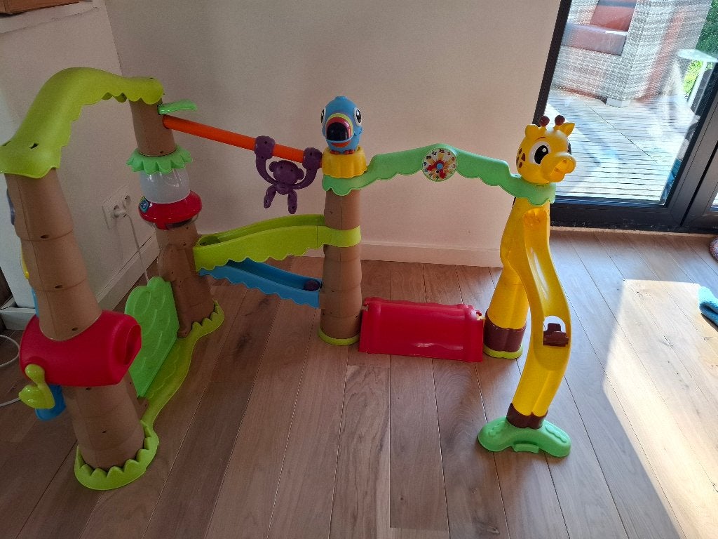 La tour de la jungle Little Tikes, Enlèvement, Utilisé