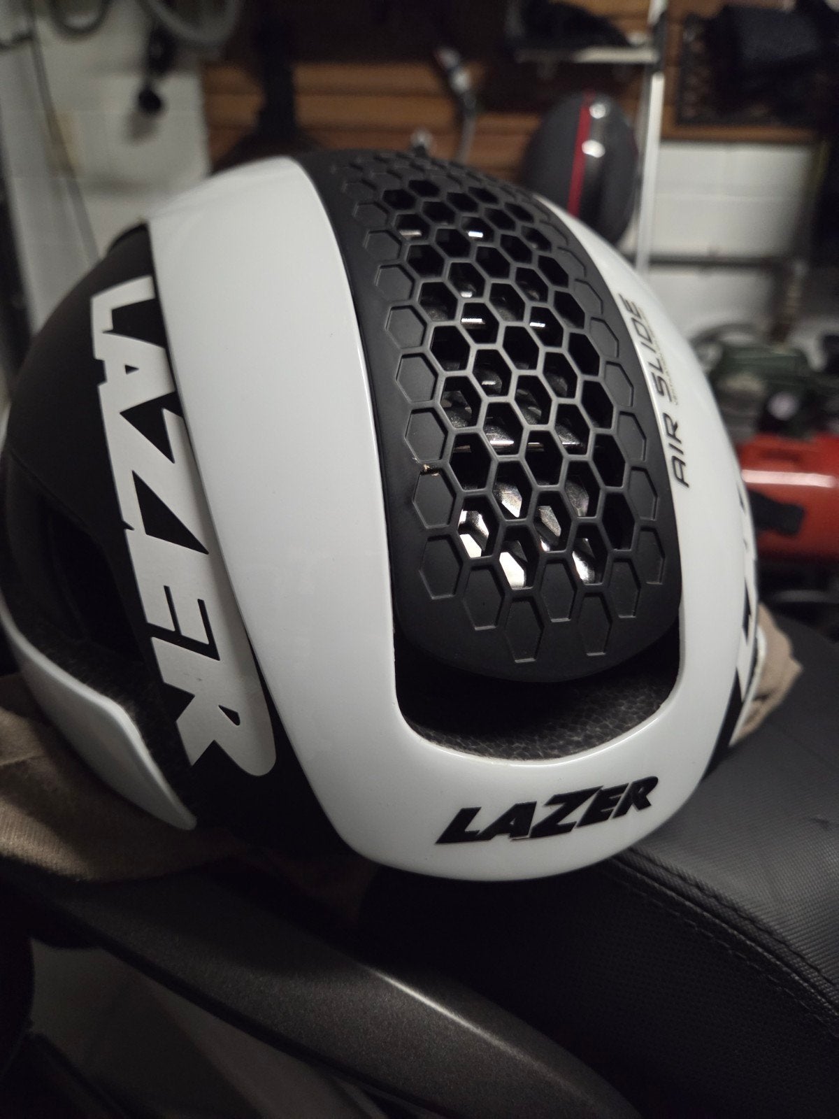 fietshelmen merk Lazer, Kask en Abus, Fietsen en Brommers, Gebruikt, Ophalen of Verzenden, Zie zoekertje, L
