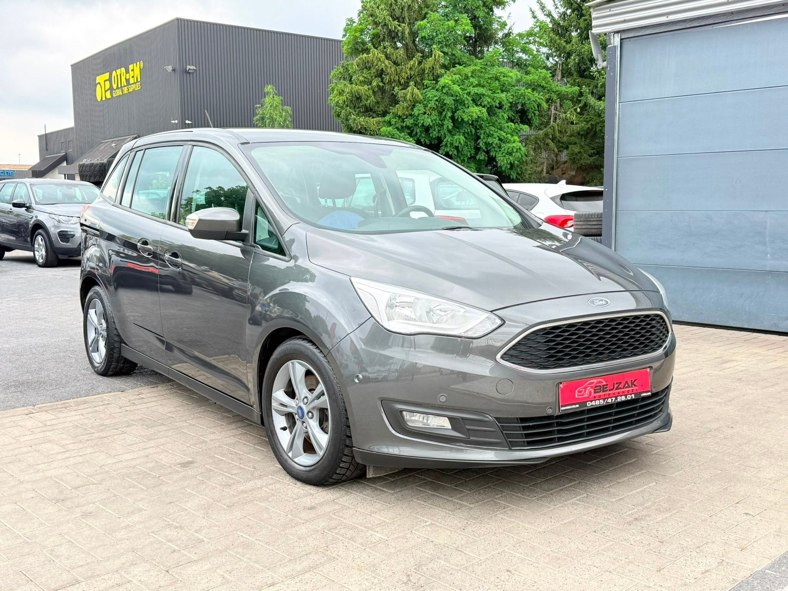 Ford Grand C-Max Titanium 1.5TDCi 1j garantie Euro6b, Auto's, Euro 6, Bedrijf, Te koop, C-Max