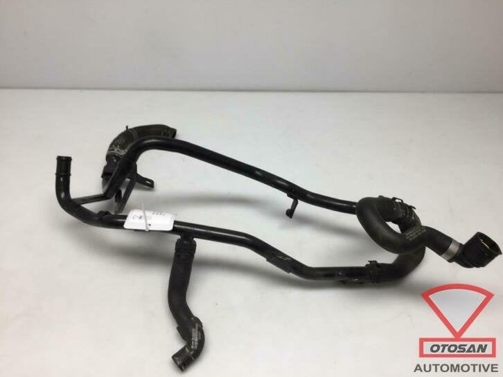 vw golf 7 gtd 2018 conduite d'eau vag 5q0121064cg 04l121065c, Volkswagen, Volkswagen AG, Vw@volkswagen.de, Utilisé
