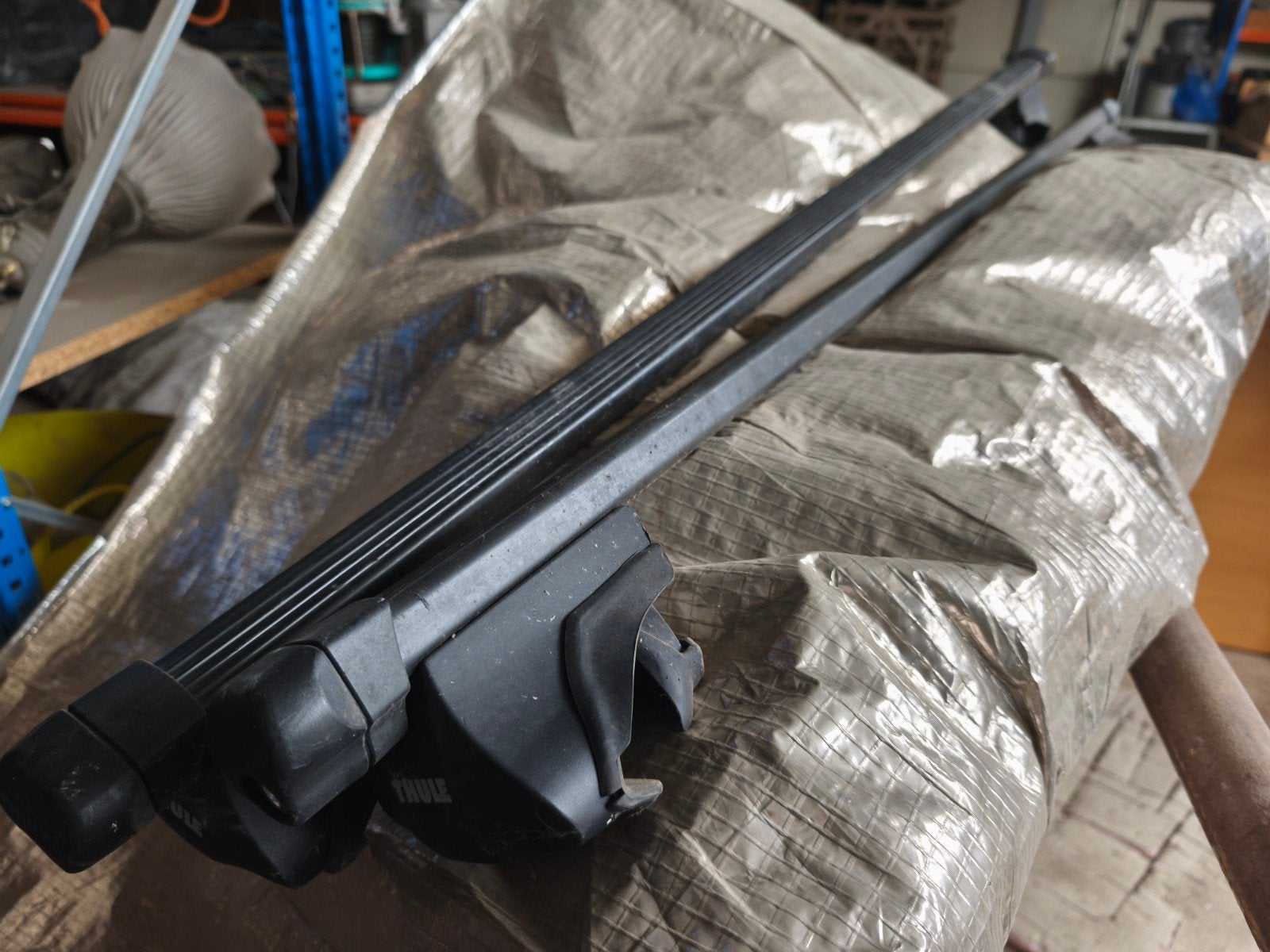 Thule dakkoffer 300L, Enlèvement