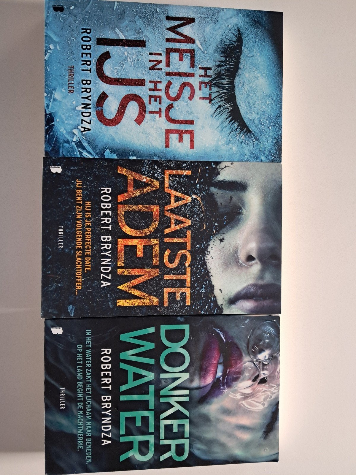 3 boeken robert bryndza !!, Boeken, Ophalen