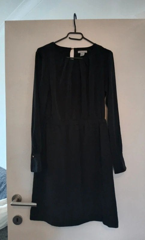Maat 40 Zwart kleedje lange mouw H&M, Kleding | Dames, H&M, Zwart, Boven de knie, Ophalen