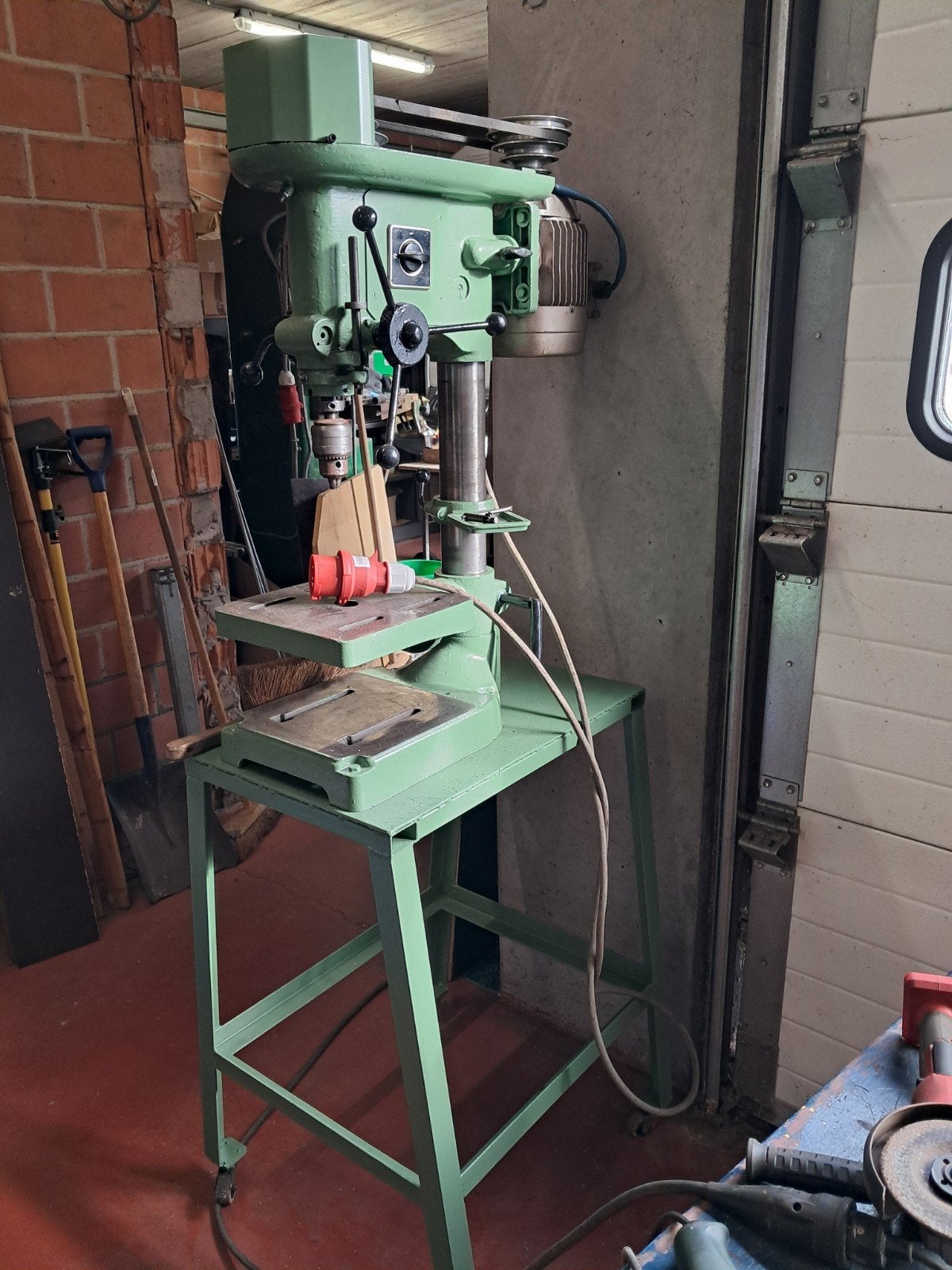 Kolomboormachine, Ophalen