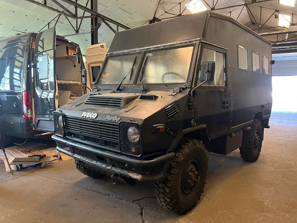 IVECO 40.10 WM 4x4 2.5 turbo diesel ***RESERVE***, Auto's, 2500 cc, Iveco, Blauw, Vierwielaandrijving