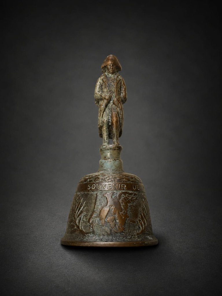 Très ancienne cloche de table en bronze avec Napoléon., Enlèvement, Bronze