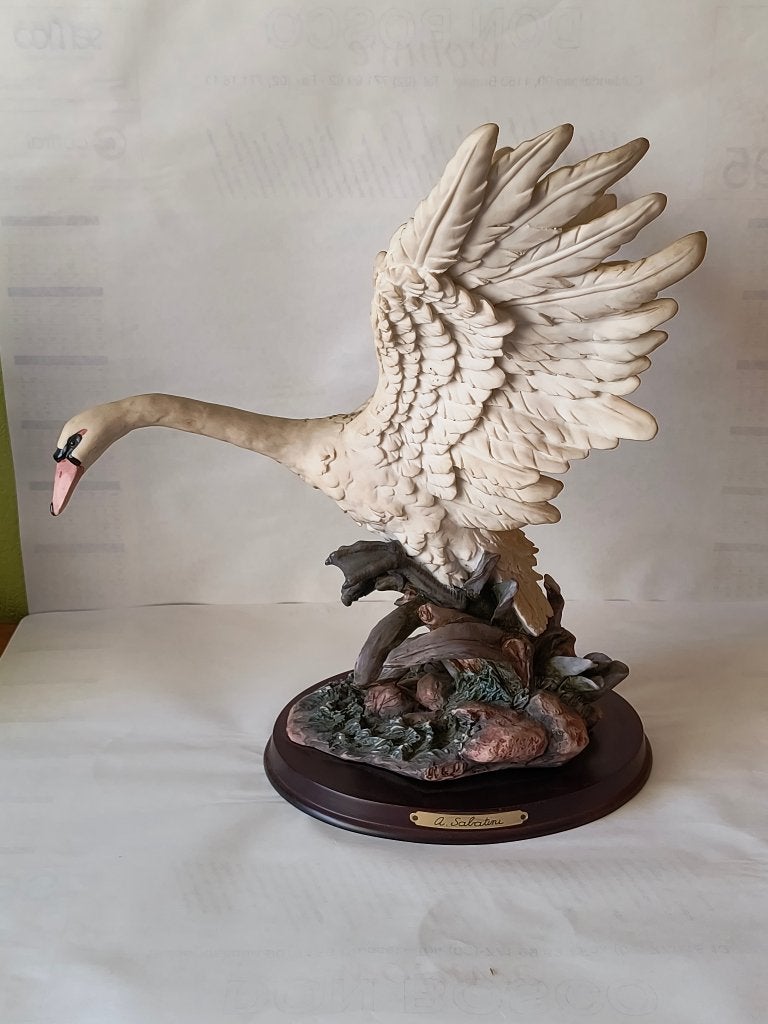 Statue de cygne de A. Sabatini, Enlèvement, Utilisé, Oiseaux, Statue ou Figurine