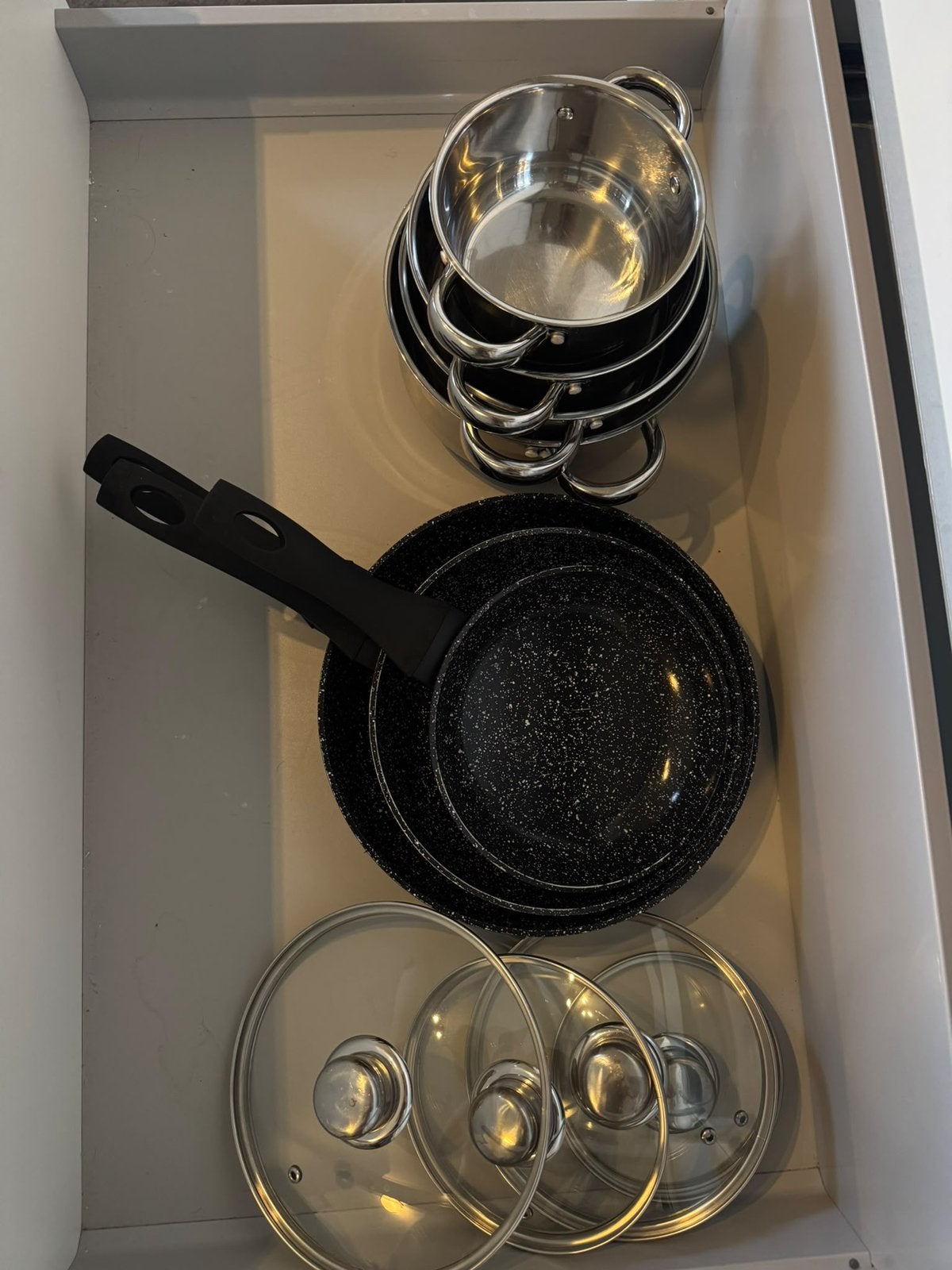 3 pannen + 4 potten (incl.deksel) te koop!, Huis en Inrichting, Met handvatten, Ophalen, Zo goed als nieuw, Overige merken