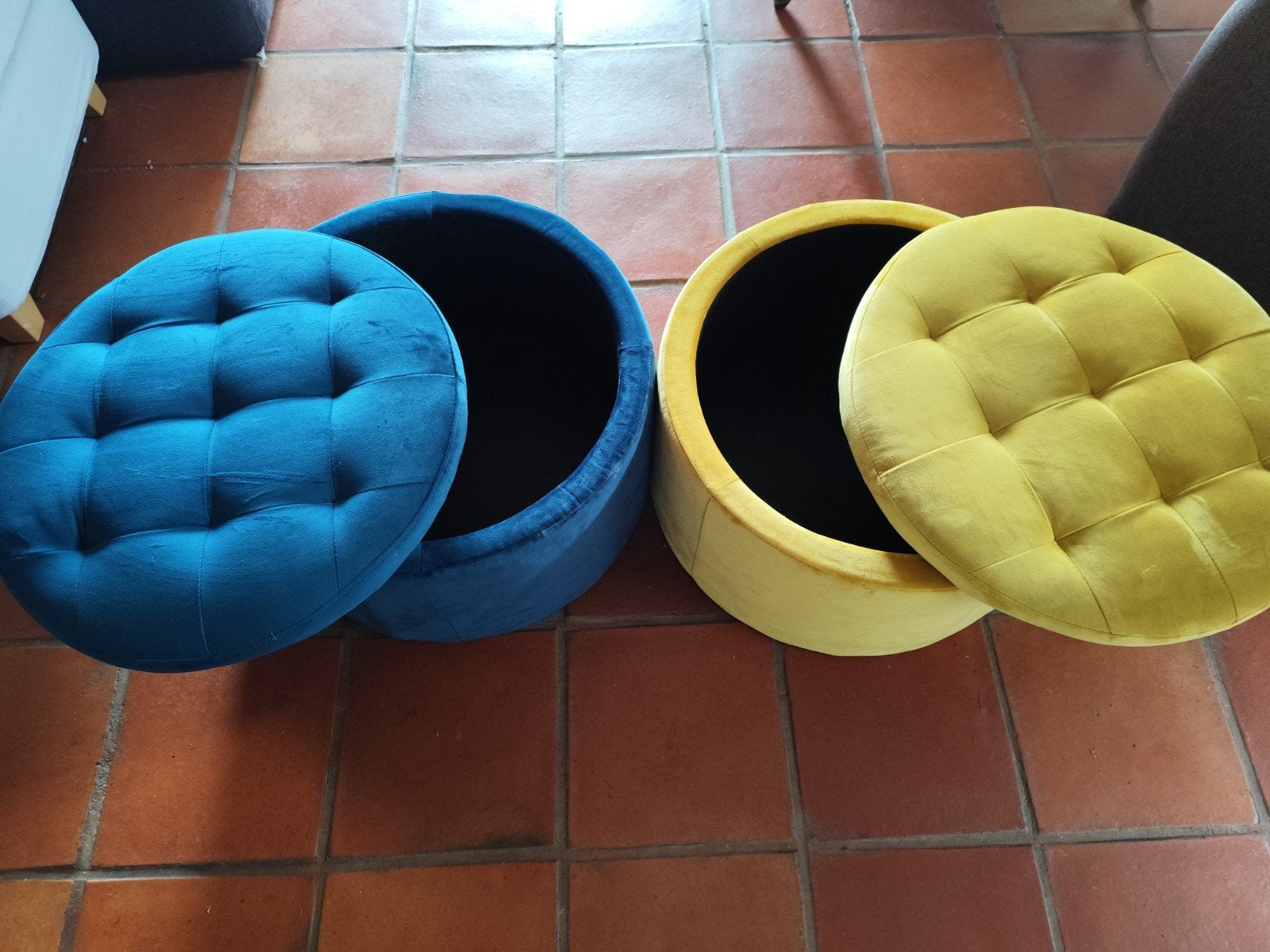 Pouf en velours avec espace de rangement, Enlèvement