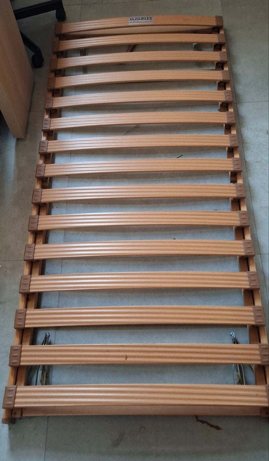 Sommier Monoflex 90 x 200 cm – réglable tête et pieds, Une personne, Enlèvement, Utilisé, Sommier