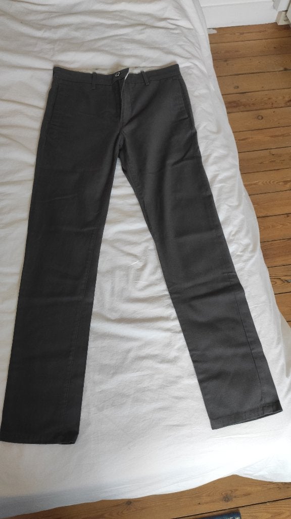 Pantalon Levi Strauss, Gris, Levi's Strauss, Comme neuf, Enlèvement