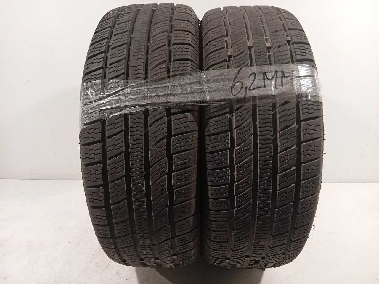 Bandenset 2 stuks 4-Seizoenen 195 55 R15, Onderdelen@venauto.nl, Van der Ven Autorecycling B.V., Gebruikt, 15 inch