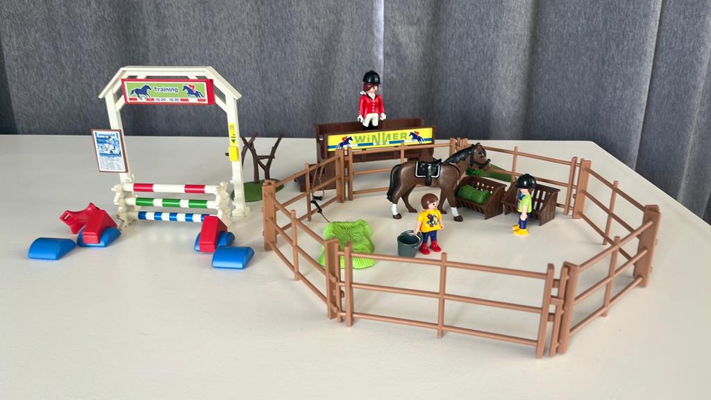 Playmobil paardendressuur set, Ophalen, Zo goed als nieuw