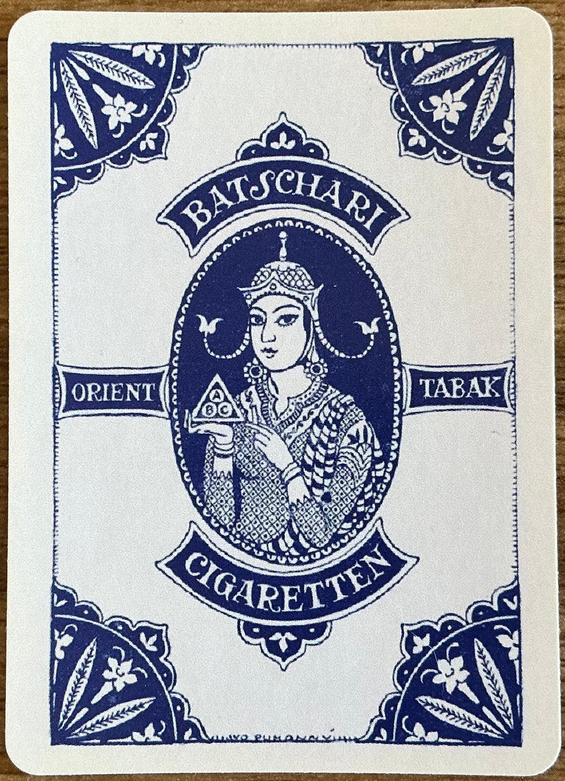 CIGARETTE BATSCHARI A PARLÉ, Enlèvement ou Envoi, Comme neuf, Carte(s) à jouer