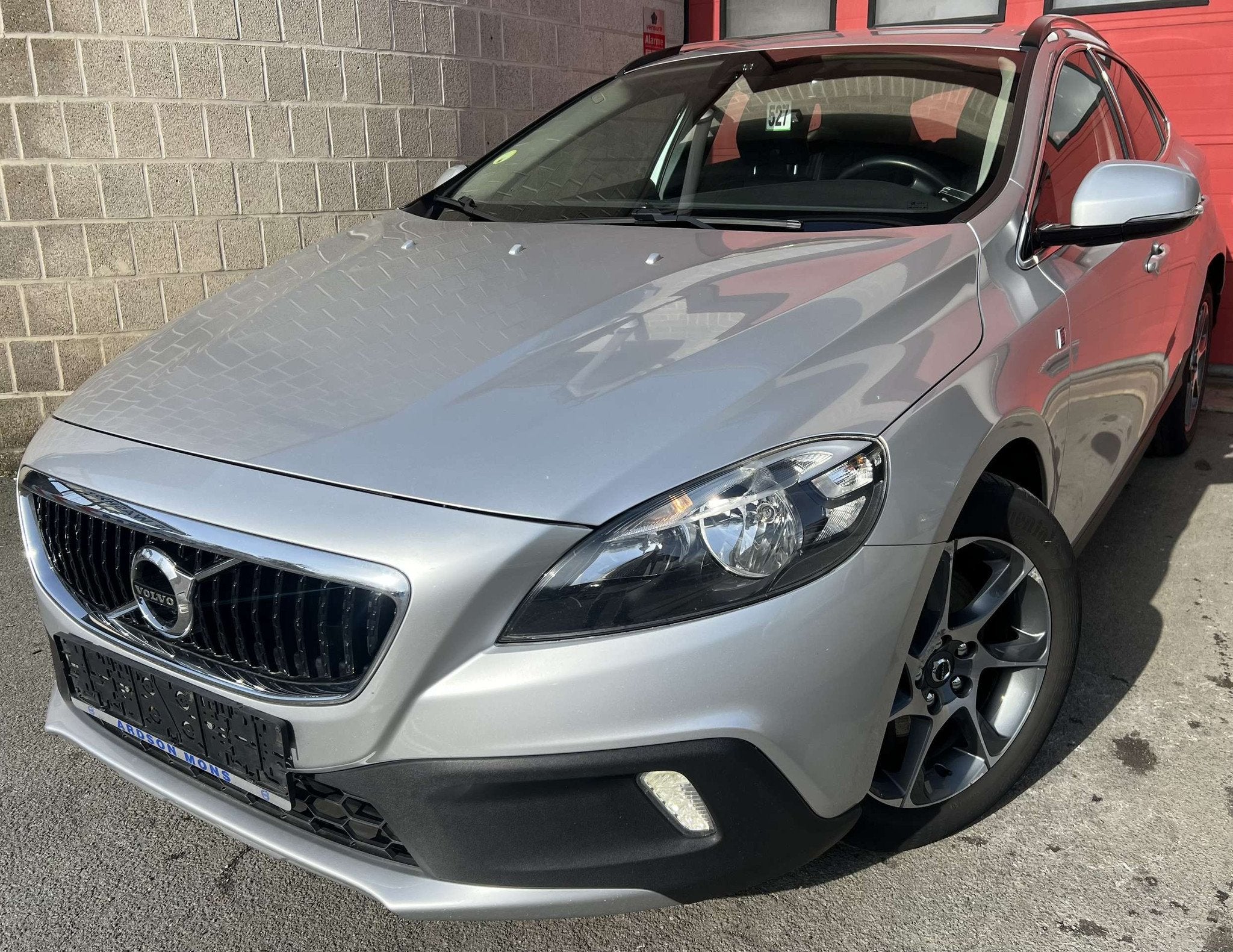 Volvo V40 Cross Country 2.0 D2 Ocean Race + NAVI + CUIR, Auto's, Volvo, Gebruikt, 4 cilinders, 1969 cc, 120 pk