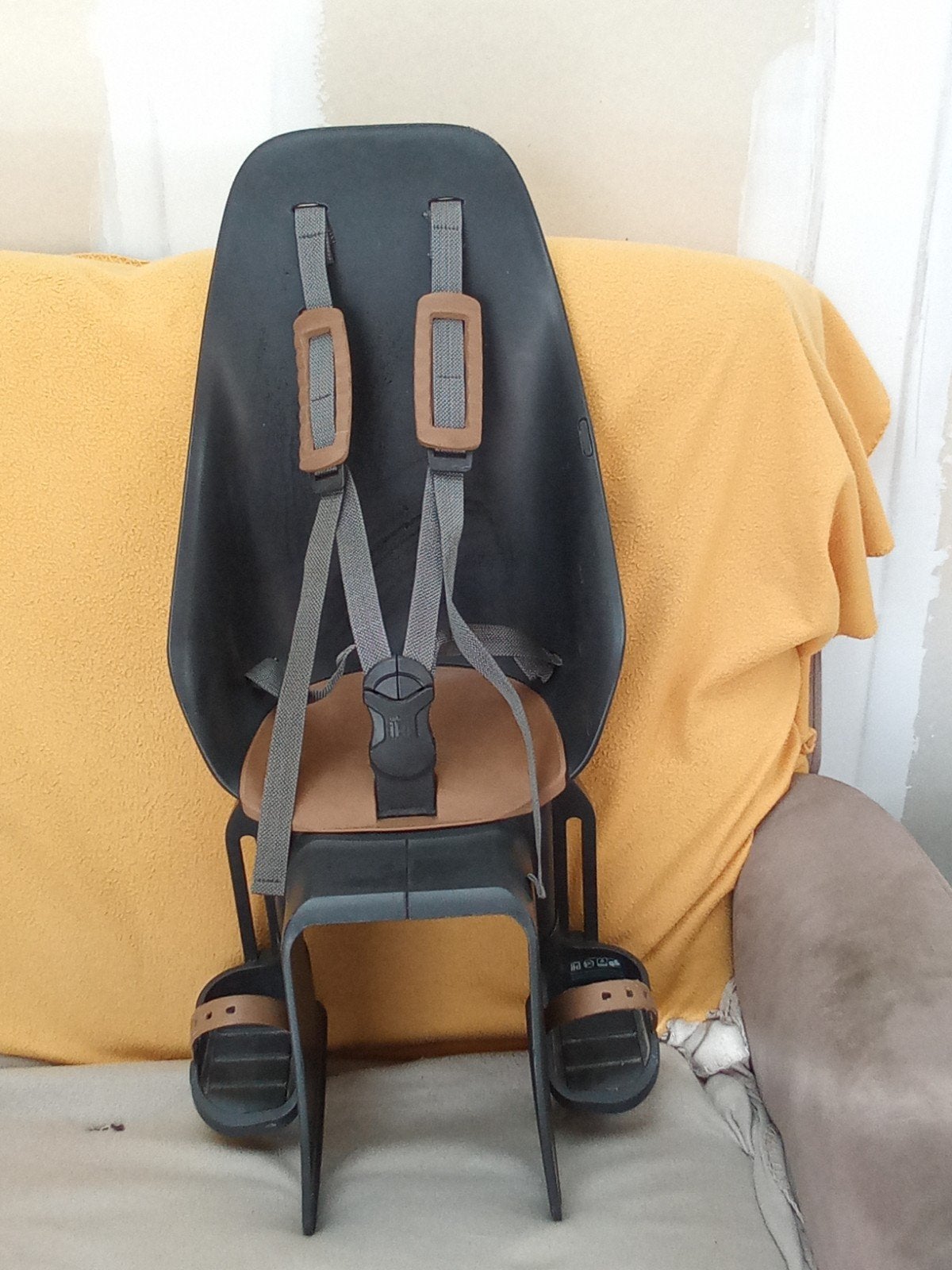 urban iki, Fietsen en Brommers, Fietsaccessoires | Fietsstoeltjes, Ophalen, Achterzitje, Gebruikt, 9 t/m 18 kg
