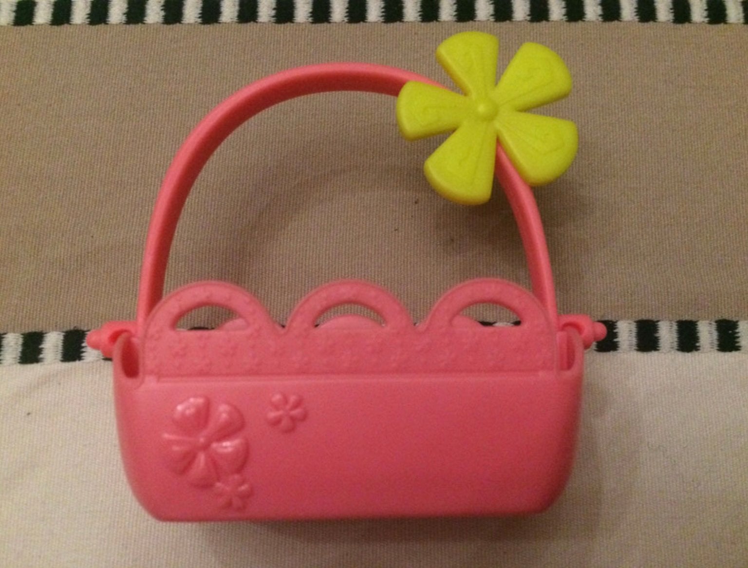 Littlest Pet Shop - Dierenmandje, Ophalen of Verzenden, Zo goed als nieuw