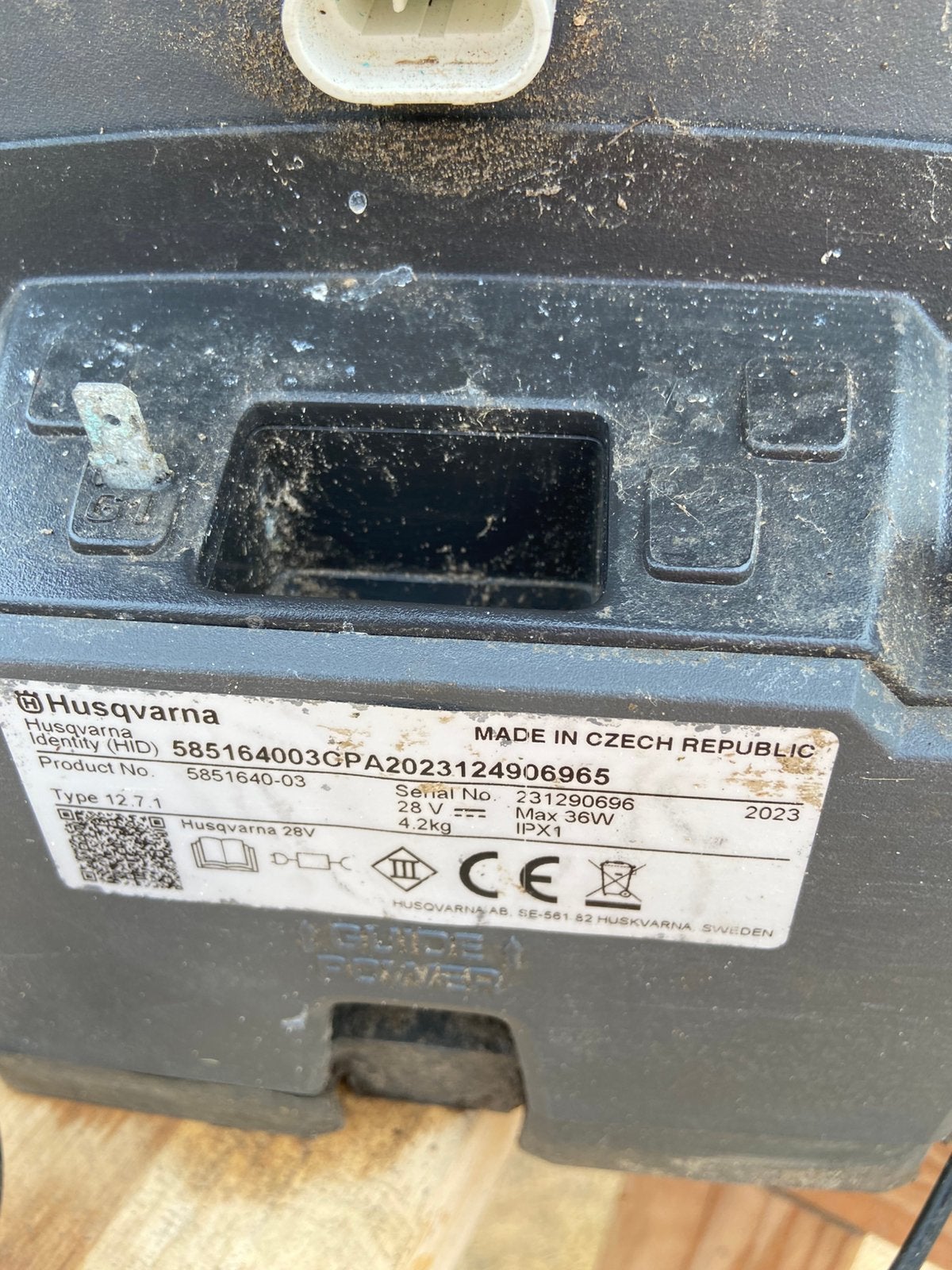 Tondeuse à gazon (rabot) husqvarna, Enlèvement, Comme neuf