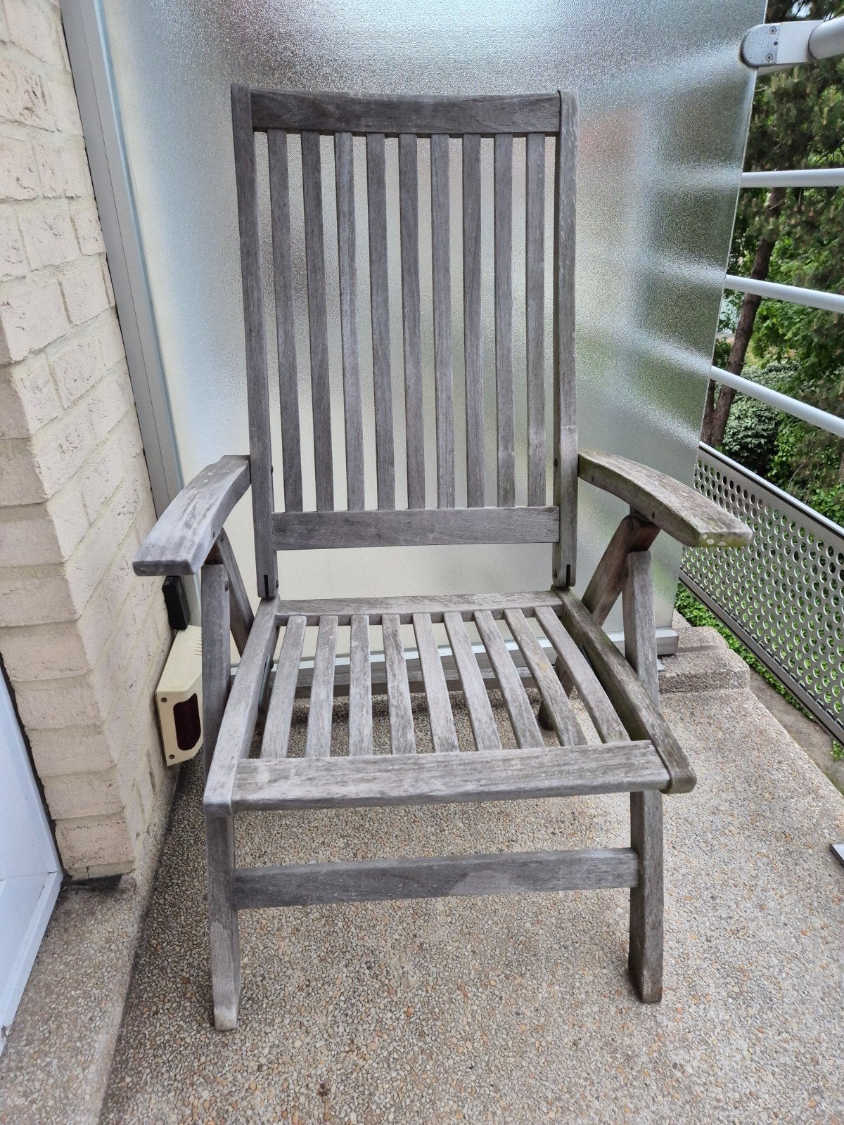 Tuinstoel in teak, Enlèvement