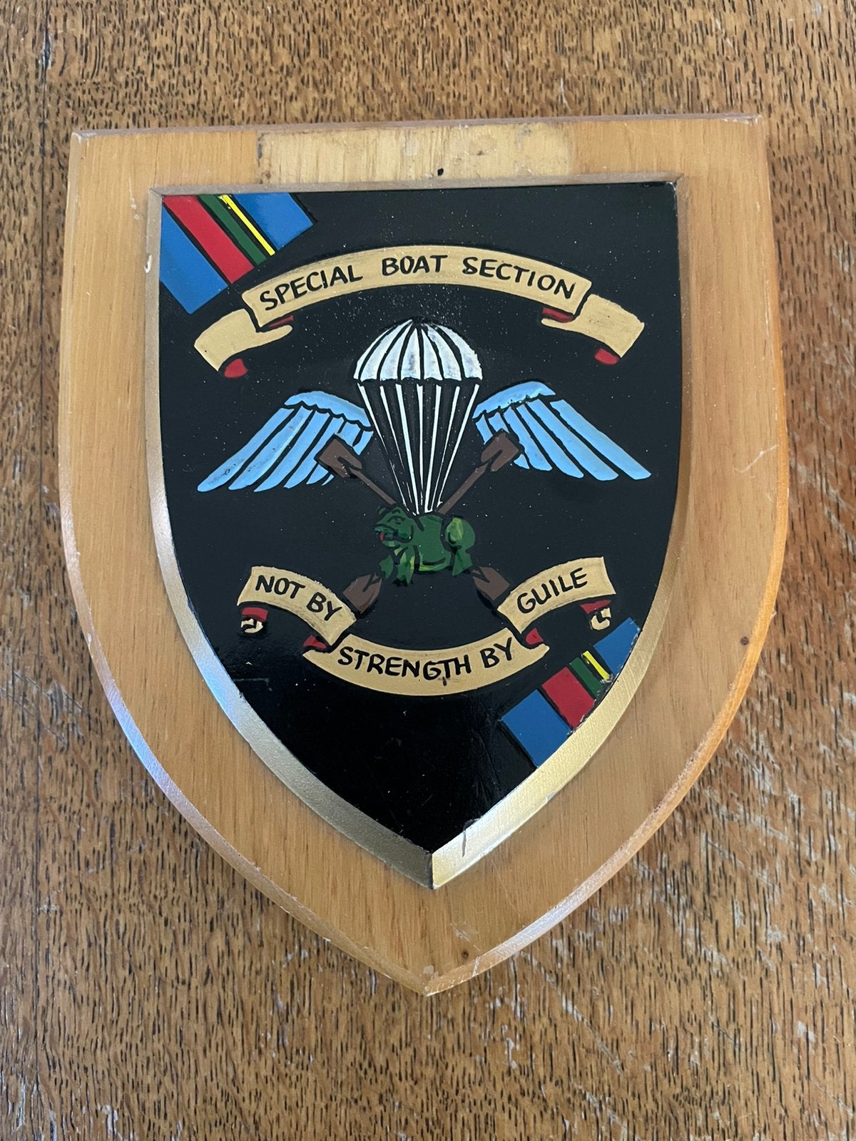 Bouclier mural britannique  (section spéciale pour bateaux), Enlèvement ou Envoi, Armée de terre, Emblème ou Badge