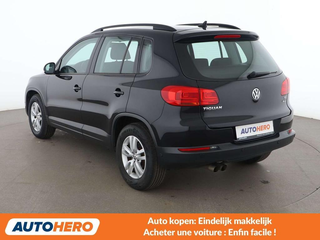 Volkswagen Tiguan 1.4 TSI Trend & Fun BlueMotion Tech, Autos, 1395 cm³, Achat, 149 g/km, Boîte manuelle