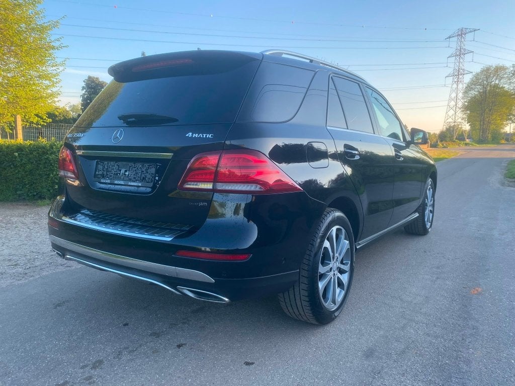 Mersedec Benz Gle 350 euro 6 top staat, Auto's, Automaat, Dealer onderhouden, 174 g/km, Zwart