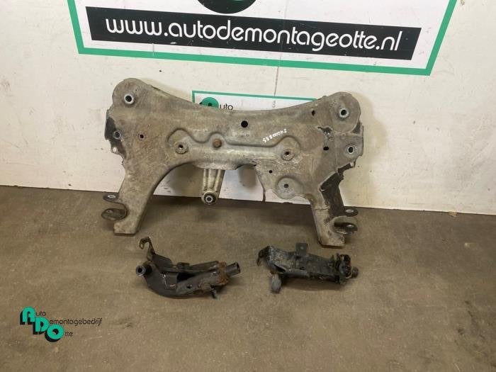 Subframe van een Mercedes Citan (Citan 12-), Gebruikt, -, Ophalen of Verzenden, -