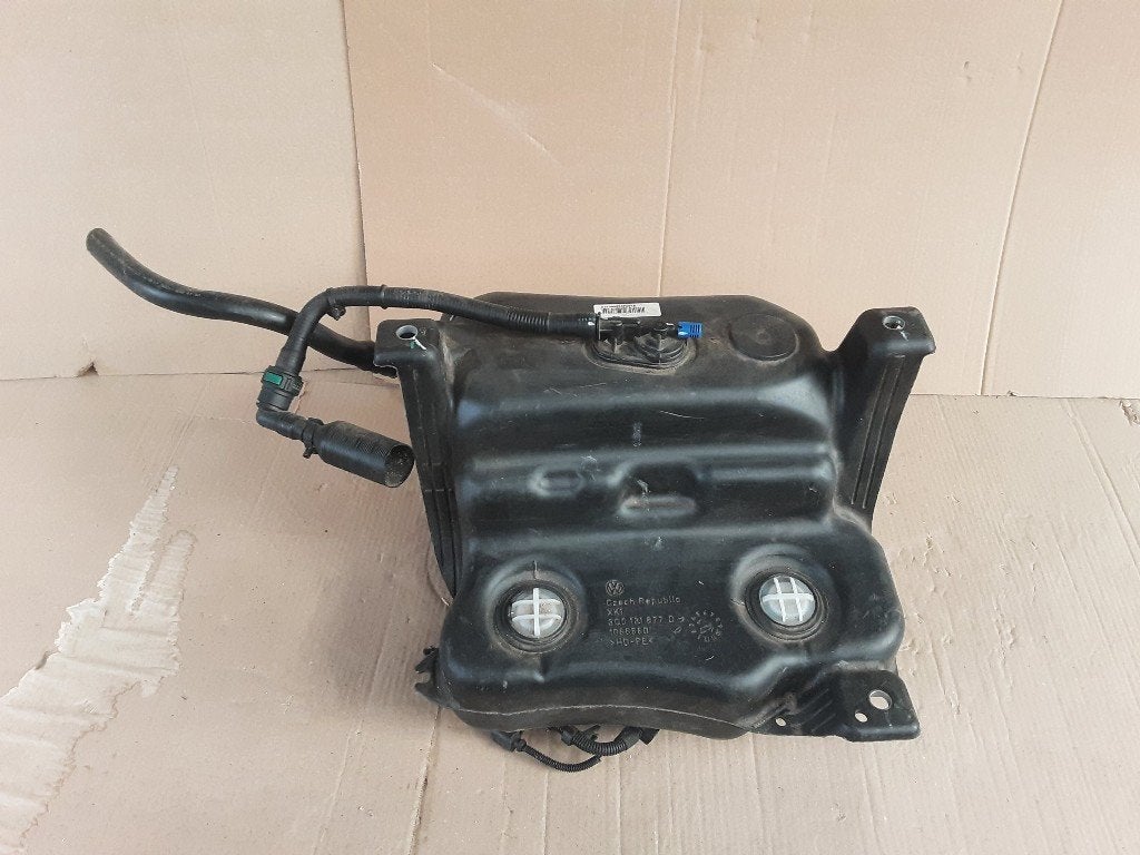 ADBLUE TANK Volkswagen Arteon (3HAB) (3Q0131877D), Gebruikt, Volkswagen, Mevr. I. Hauben, Rue de l'Espoir 34 34
4030  GRIVEGNÉE, BE
