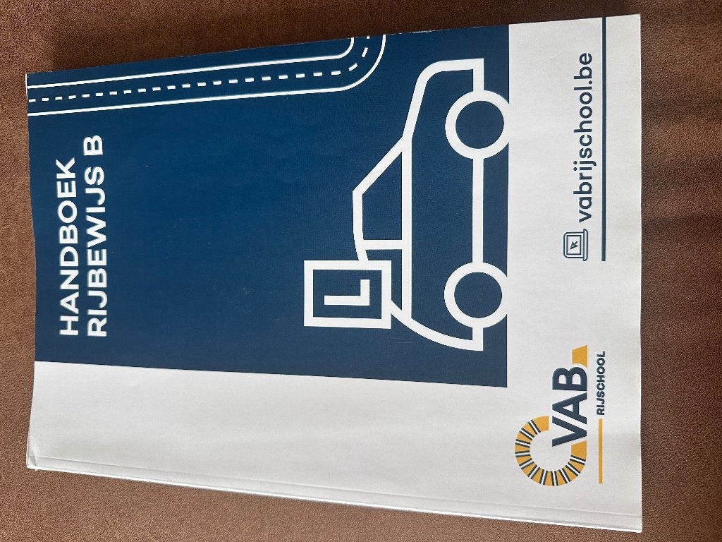Handboek rijbewijs B vab, Boeken, Studieboeken en Cursussen, Ophalen of Verzenden, Zo goed als nieuw, Niet van toepassing, Vabrijschool