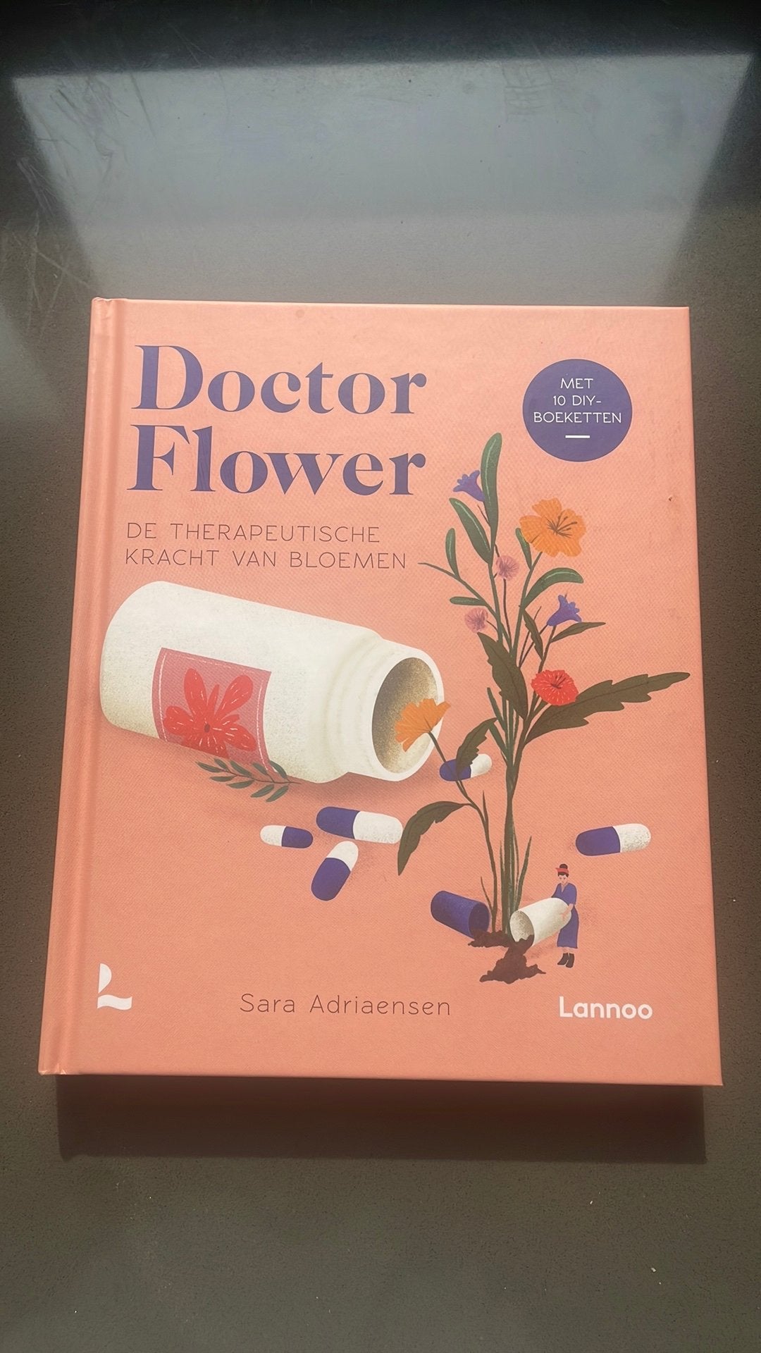 Sara Adriaensen - Doctor Flower, Ophalen, Sara Adriaensen