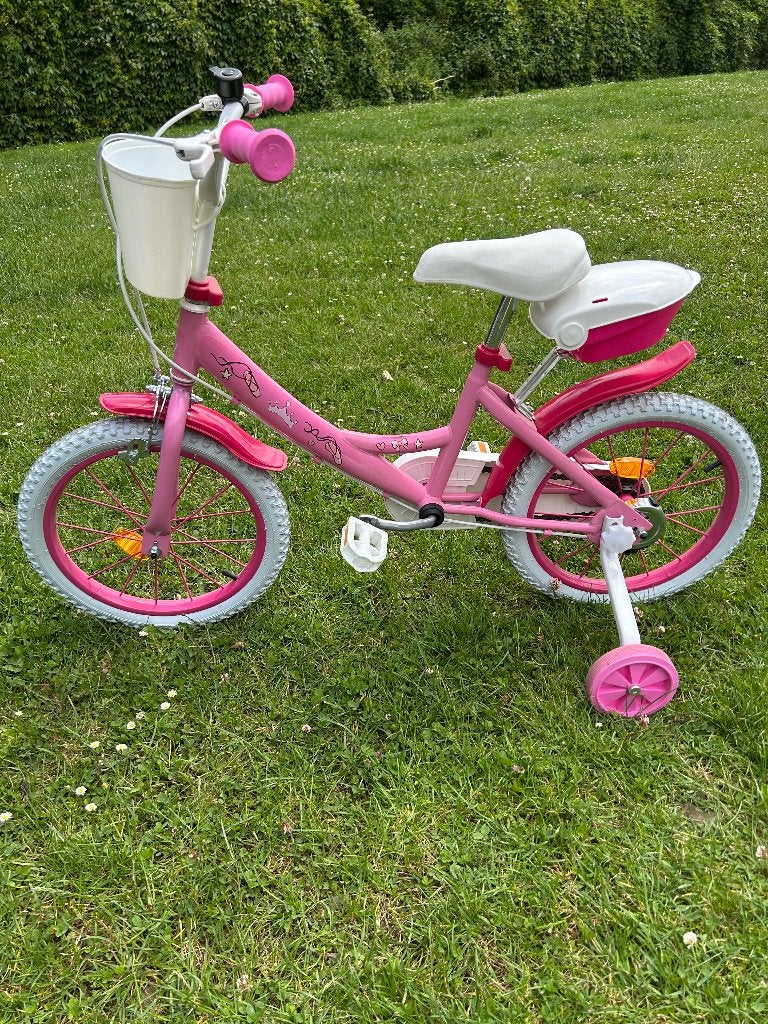 Vélo et trottinette enfants filles 30€ le lot de 2, Enlèvement, Utilisé