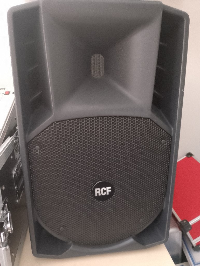 2 Boxen RCF-ART712-A, TV, Hi-fi & Vidéo, Enlèvement, Comme neuf, 150 watts ou plus