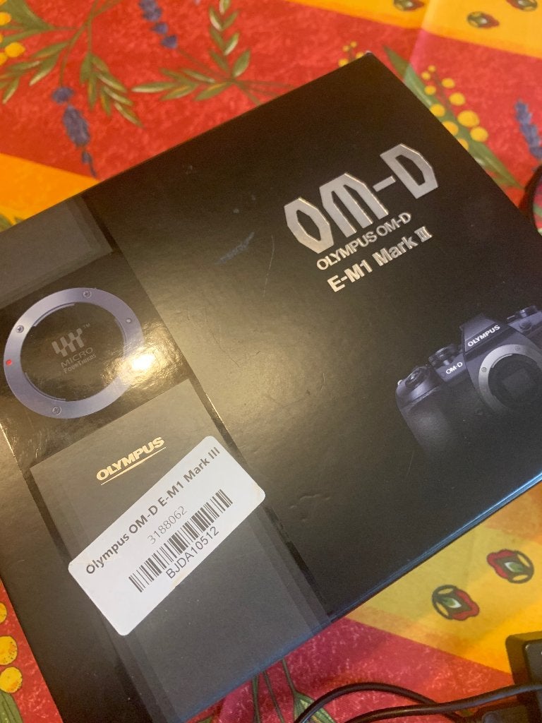 Olympus EM1 Mark 3 + Olympus 100-400mm F5-6.3 II IS ED MSC, Ophalen of Verzenden, Zo goed als nieuw, Spiegelreflex, Olympus