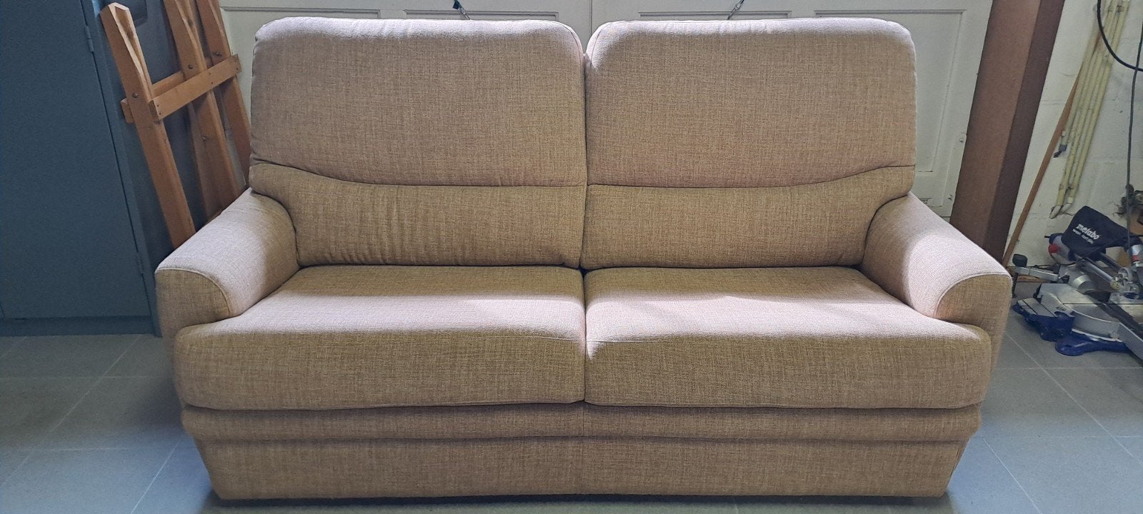 Perfecte zitcomfort. Gekocht bij Vandermeeren-Veurne 1300€, Ophalen