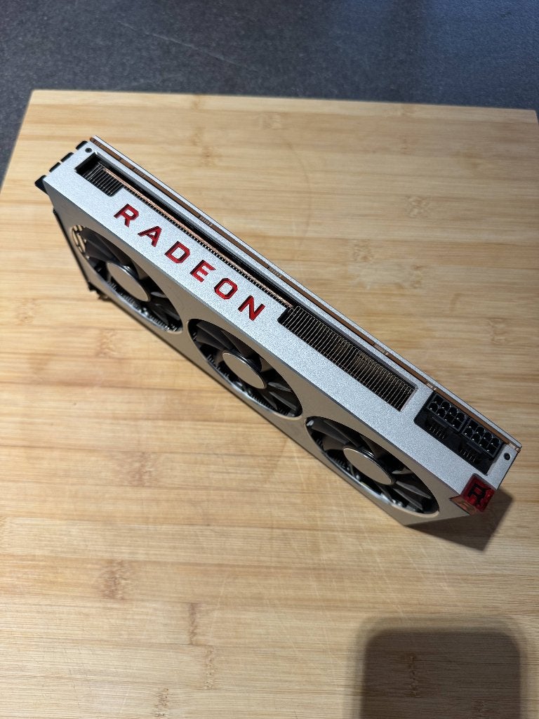 AMD Radeon VII 16 GB HBM2 videokaart (referentiemodel), PCI-Express 3, Gebruikt, AMD, Overige soorten
