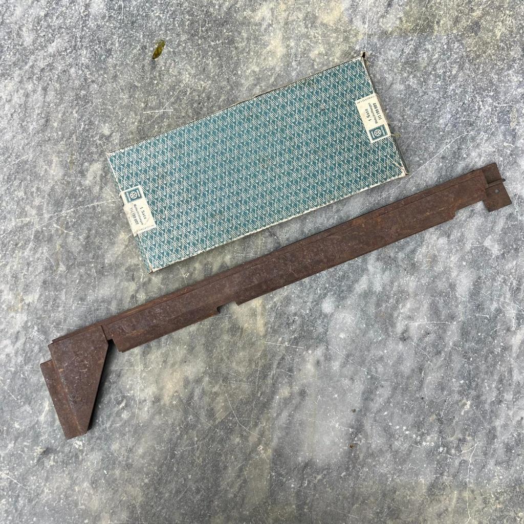 VW Beetle vroege cabriolet zijruit profielkanaal, Auto diversen, Auto-accessoires, Gebruikt, Ophalen of Verzenden