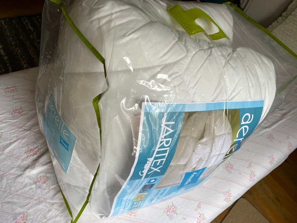 Premium dekbed Jaritex Aerelle + overtrek, Beige, Autres marques, Comme neuf, Enlèvement