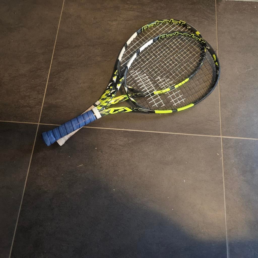 Babolat pure aero junior 25 inch (2stuks), Sport en Fitness, Ophalen, Zo goed als nieuw, Babolat