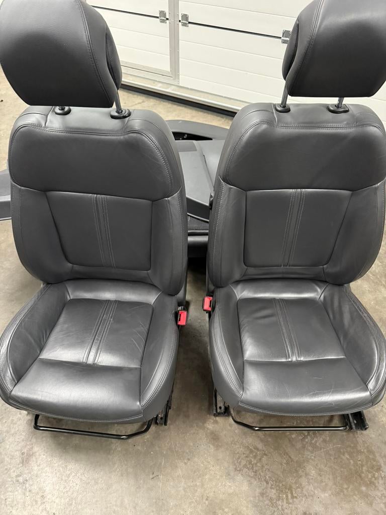 Leder interieur Peugeot 3008/5008, Auto-onderdelen, Ophalen of Verzenden, Peugeot
